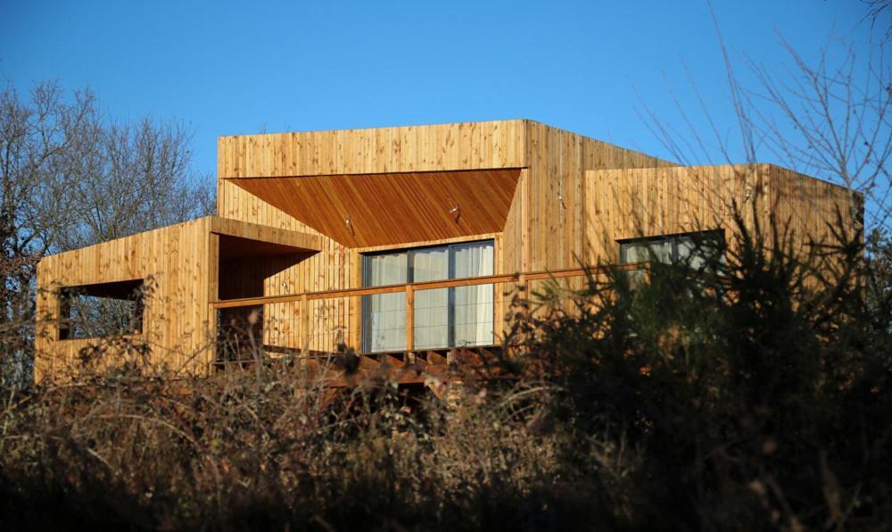 Les Lodges Du Golf De La Marterie Saint-Felix-de-Reillac-et-Mortemart Exterior photo